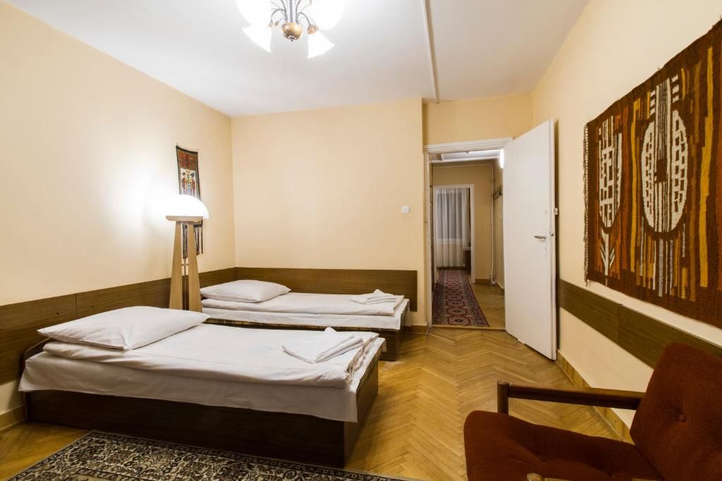 Отель Hotel PRL RZEMIEŚLNIK Закопане